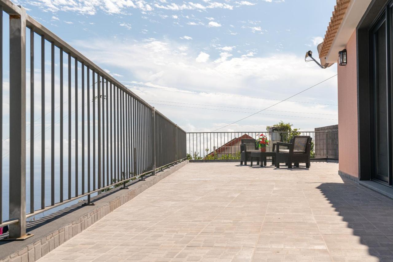 Casa Raimunda, Big Apartment With Amazing Views Arco da Calheta (Madeira) Exterior foto